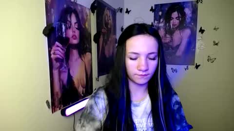 Emma online show from 09-30-25, 05:56