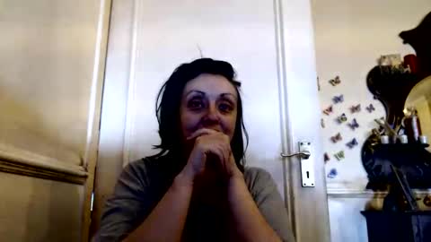 Snapshot of cutieliscious chatting on 06-01-26, 01:57 Cutie online show from 06-01-26, 01:57
