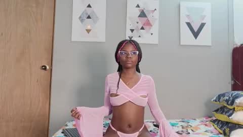 Kiara  online show from 02-24-26, 07:45