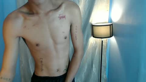Snapshot of cutiewalter chatting on 06-20-26, 09:06 cutiewalter online show from 06-20-26, 09:06