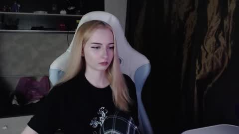 Cutti Crystal online show from 03-20-26, 08:03