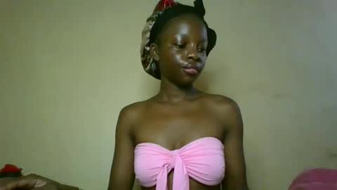 cutty_teshy online show from 02-12-25, 06:08