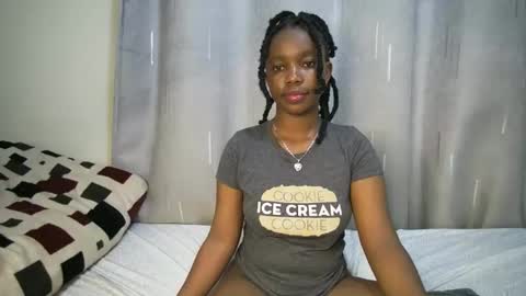 cutypookie online show from 11-23-25, 04:45