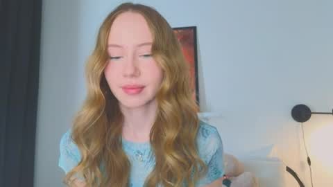 Snapshot of cuute_angell chatting on 06-07-26, 05:06 Virginia See you on Sunday online show from 06-07-26, 05:06