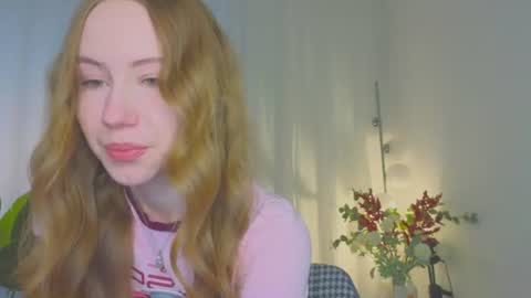 Snapshot of cuute_angell chatting on 07-02-26, 05:08 Virginia See you on Sunday online show from 07-02-26, 05:08