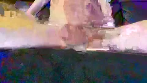 Snapshot of cwaddle chatting on 12-25-24, 05:05 cwaddle online show from 12-25-24, 05:05