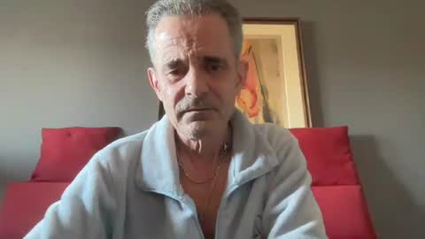 Snapshot of cwaddle chatting on 04-24-26, 12:18 cwaddle online show from 04-24-26, 12:18
