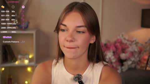 Cwen online show from 09-21-25, 07:26