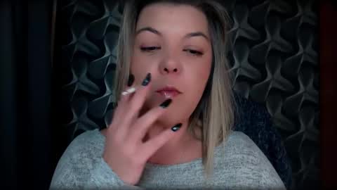 Snapshot of cyberdomme chatting on 11-30-25, 10:36 Full time mean bitch. online show from 11-30-25, 10:36