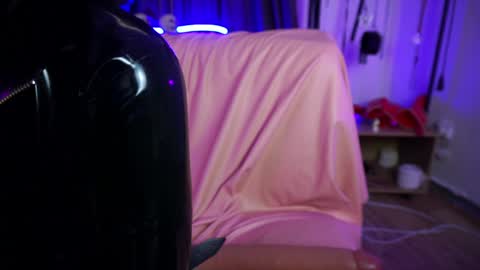 Snapshot of cyberxgoddess_ chatting on 02-01-25, 11:32 Lily Goddess online show from 02-01-25, 11:32