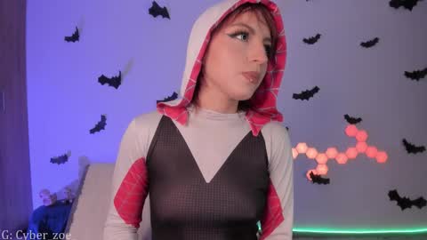 Snapshot of cyberzoe chatting on 11-06-25, 05:25 cyber zoe online show from 11-06-25, 05:25