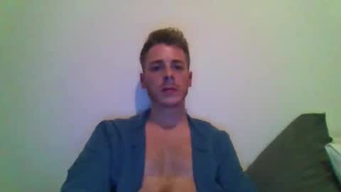 Snapshot of cyl1987 chatting on 11-30-25, 06:06 cyl1987 online show from 11-30-25, 06:06
