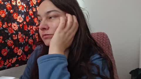 Snapshot of cyndee_winter chatting on 02-01-26, 12:48 Cyndee Winter online show from 02-01-26, 12:48