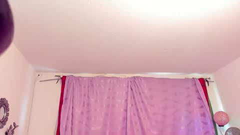 Cynthia online show from 12-05-25, 02:25