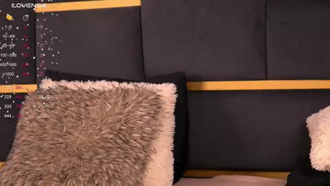 Ivy online show from 02-21-25, 03:56