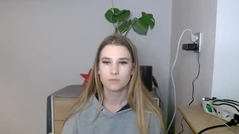 CyntiaNatural online show from 01-30-25, 09:58