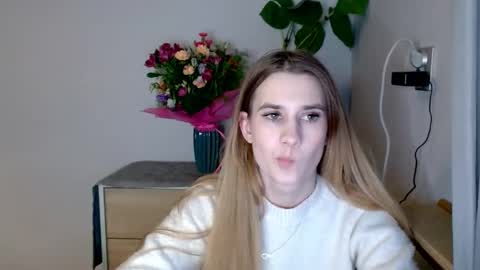 CyntiaNatural online show from 02-18-25, 06:47