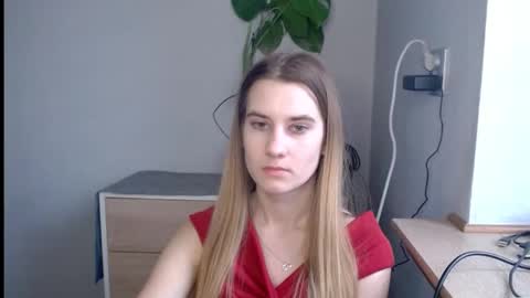 CyntiaNatural online show from 03-11-25, 07:37