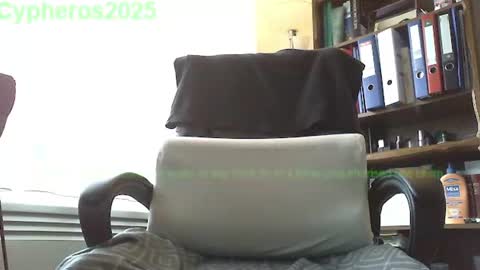 Snapshot of cypheros2025 chatting on 01-06-25, 08:03 Chris online show from 01-06-25, 08:03