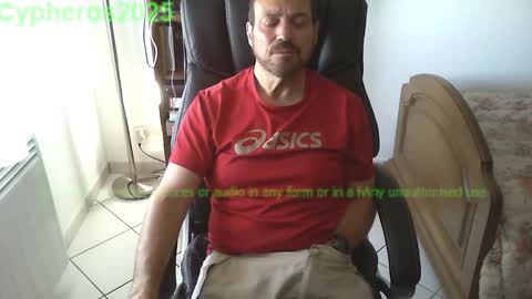 Snapshot of cypheros2025 chatting on 10-02-25, 09:27 Chris online show from 10-02-25, 09:27