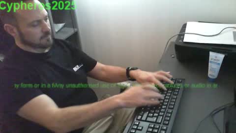 Snapshot of cypheros2025 chatting on 12-16-25, 04:56 Chris online show from 12-16-25, 04:56