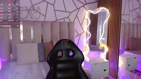 cyrus_tay online show from 03-09-26, 12:31