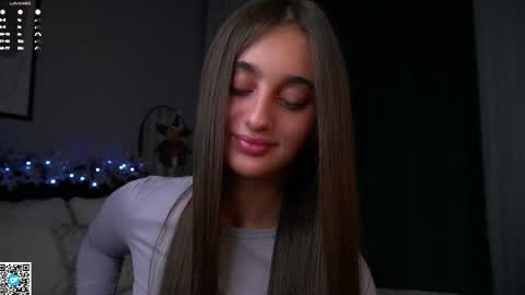 Isabella online show from 01-17-26, 01:10