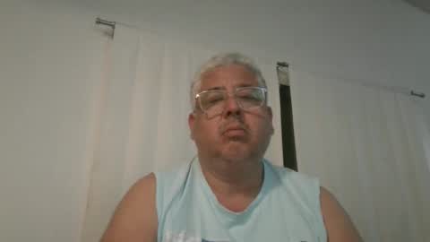 Snapshot of czar1974 chatting on 02-18-26, 01:45 czar1974 online show from 02-18-26, 01:45