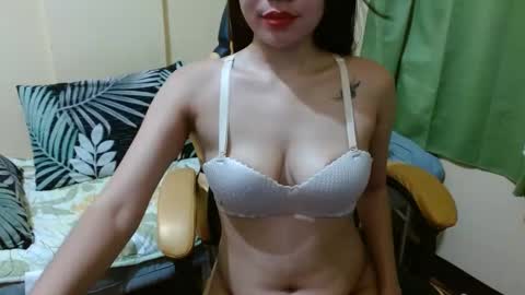 Snapshot of czarina69 chatting on 02-02-25, 05:15 czarina69 online show from 02-02-25, 05:15