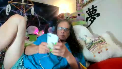 Andrew Thomas online show from 11-11-25, 08:53
