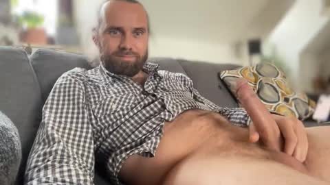 Snapshot of d0n_gi0vanni chatting on 11-04-25, 12:48 d0n_gi0vanni online show from 11-04-25, 12:48