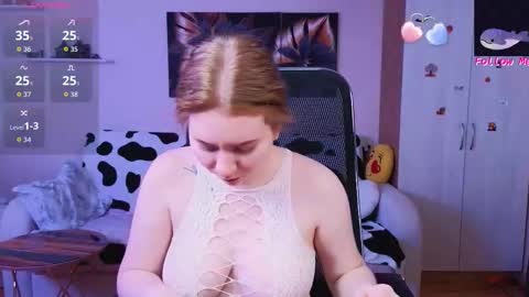 Snapshot of d0nna_ chatting on 10-14-25, 07:09 Donna online show from 10-14-25, 07:09