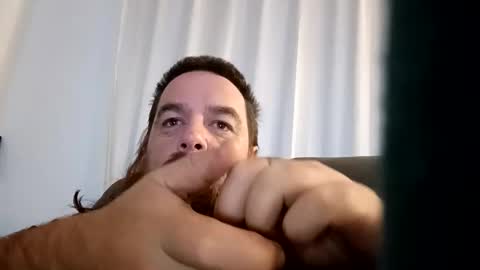 Snapshot of d1988 chatting on 03-12-25, 09:23 D online show from 03-12-25, 09:23