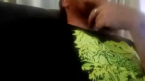 Snapshot of d1988 chatting on 11-22-25, 09:41 D online show from 11-22-25, 09:41