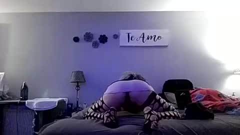 IMA PUT IT ON YA SHOULDER SO U CAN THINK ABOUT IT online show from 10-08-25, 11:19