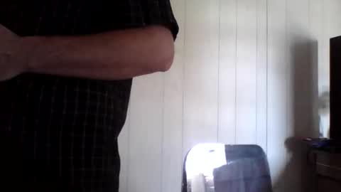 Snapshot of d1d_u_m1ss_1t chatting on 05-17-26, 03:52 d1d_u_m1ss_1t online show from 05-17-26, 03:52