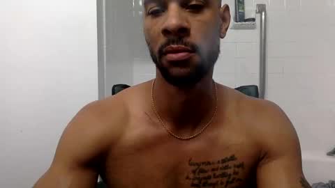 Snapshot of d33d667696 chatting on 10-19-25, 04:35 Dday2 online show from 10-19-25, 04:35