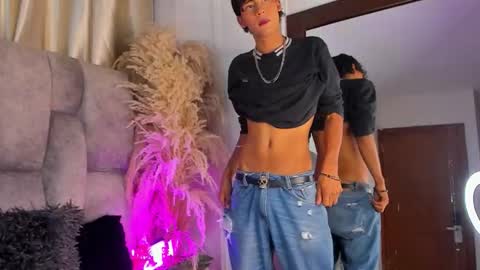 Darked online show from 11-26-25, 05:08