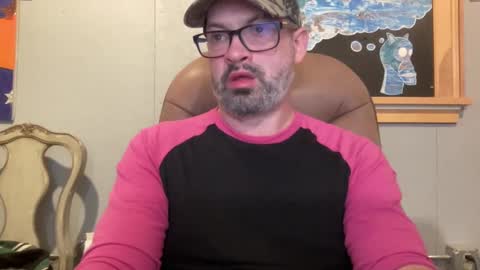 Snapshot of d4ddy858 chatting on 11-16-25, 03:01 d4ddy858 online show from 11-16-25, 03:01