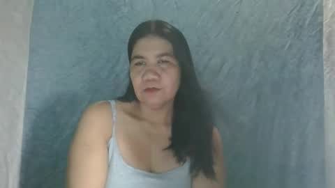 Snapshot of d84real chatting on 10-01-25, 10:32 Virg online show from 10-01-25, 10:32