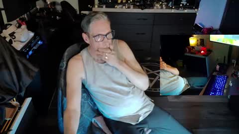 Dave online show from 04-26-26, 06:44