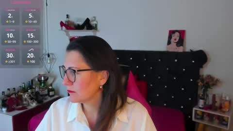 Mia  online show from 03-08-25, 11:27