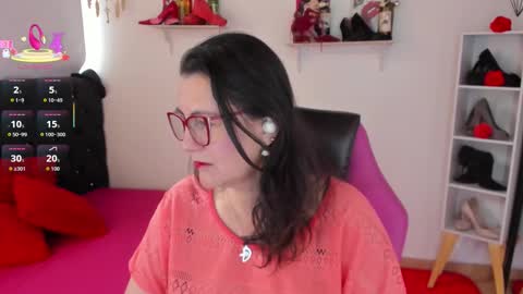 Mia  online show from 09-11-25, 12:27