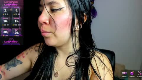 Ailyn  online show from 01-01-25, 06:59