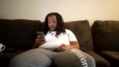 Snapshot of daboss233 chatting on 03-03-25, 02:37 Saucy papi online show from 03-03-25, 02:37