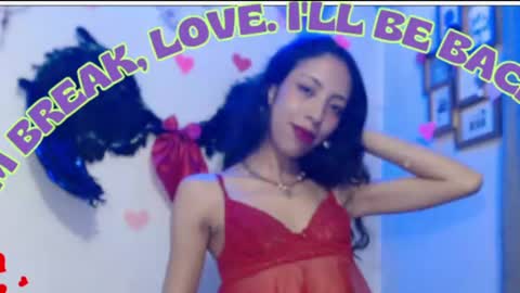 Snapshot of dabria_luxe chatting on 07-10-26, 11:35 dabria_luxe online show from 07-10-26, 11:35