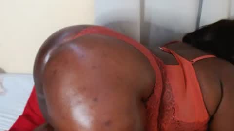 dackchoc21 online show from 11-11-25, 05:24