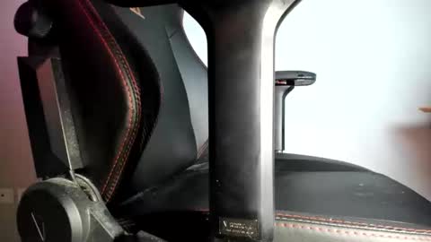 dad_bod_guy online show from 12-27-24, 05:20