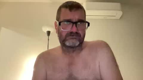 Snapshot of dadandsonaus chatting on 03-23-26, 09:57 CD online show from 03-23-26, 09:57