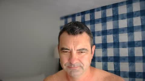 Snapshot of dadbodkris chatting on 06-19-26, 07:17 dadbodkris online show from 06-19-26, 07:17